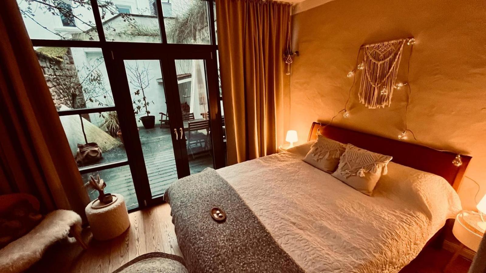 Apartment Am Schloss - Flair Σααρμπρύκεν Εξωτερικό φωτογραφία
